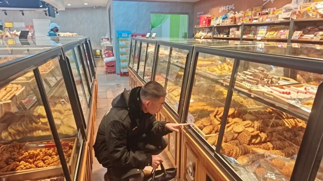 正镶白旗市场监督管理局如何让年味更添一份安心？揭秘节前食品安全专项检查行动  第3张