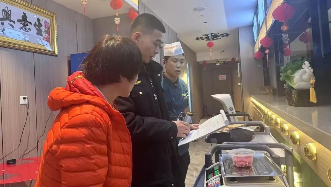 正镶白旗市场监督管理局如何让年味更添一份安心？揭秘节前食品安全专项检查行动  第8张