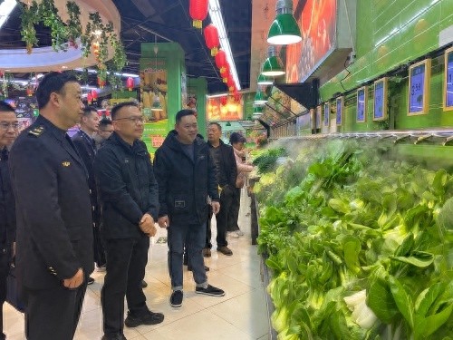春节期间市场安全如何保障？副市长吴迪带队深入检查，确保市民安心过年