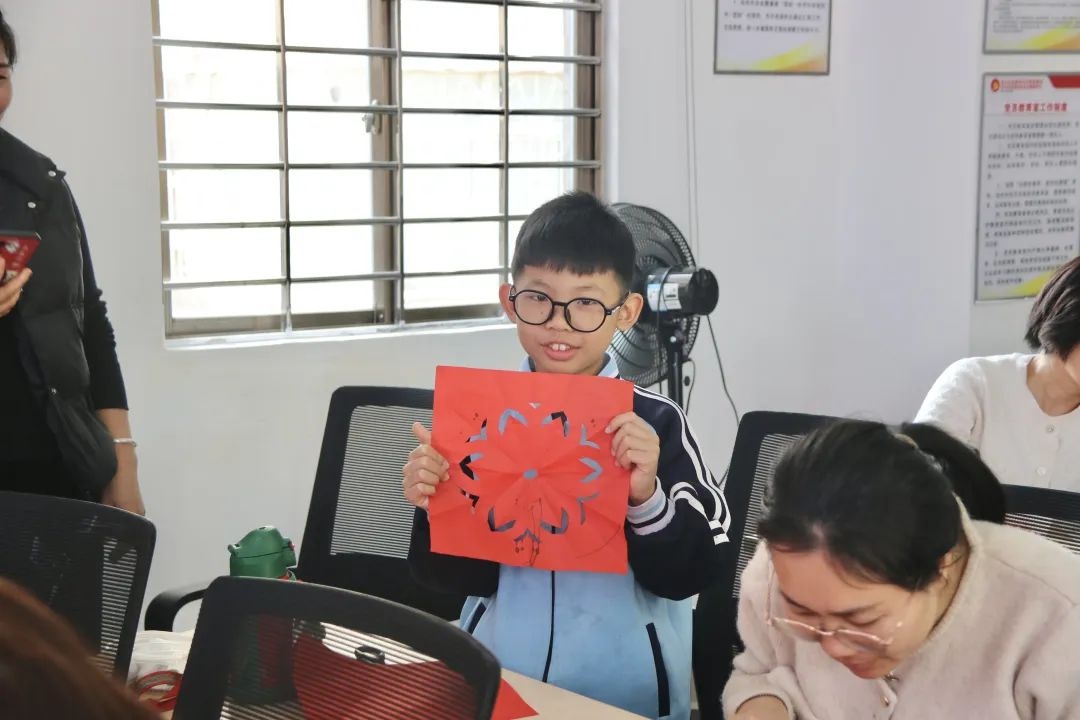 春节将至，爱心妈妈如何用文化盛宴温暖孩子们的成长之路？  第4张