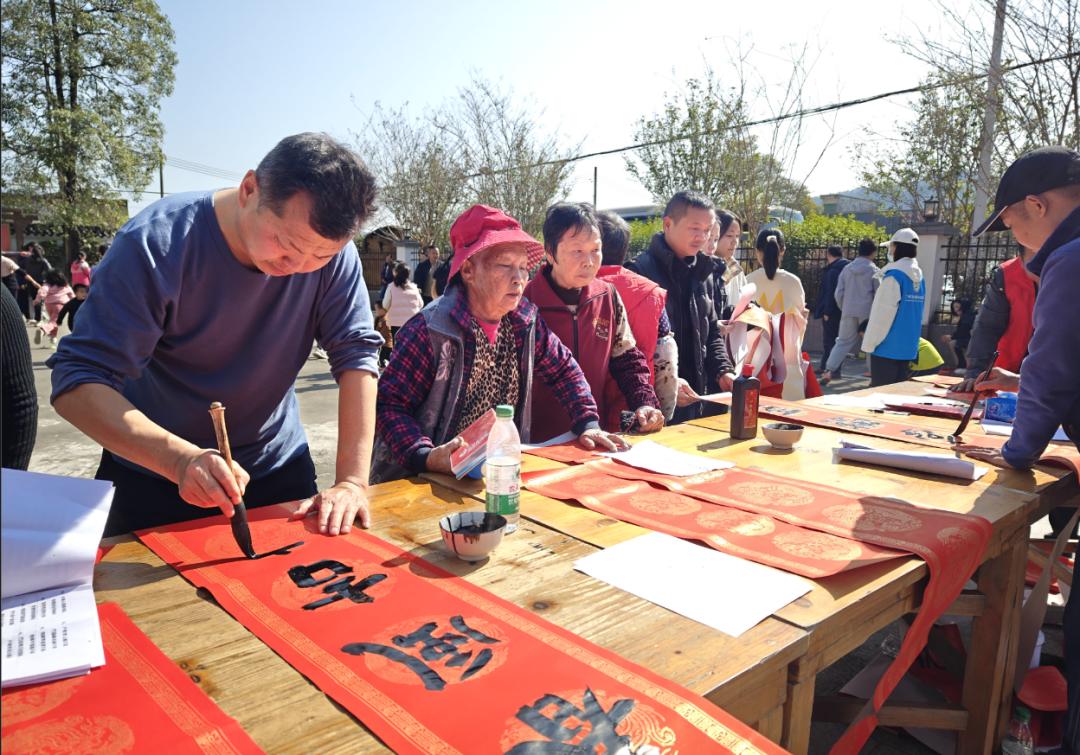 2025年迎春科学健身活动火爆开启！村民如何通过体质测试和趣味项目提升健康？  第9张