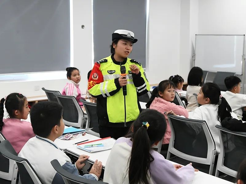 寒假安全行，快乐迎新春！罗庄交警大队如何让小朋友爱上交通安全？  第2张