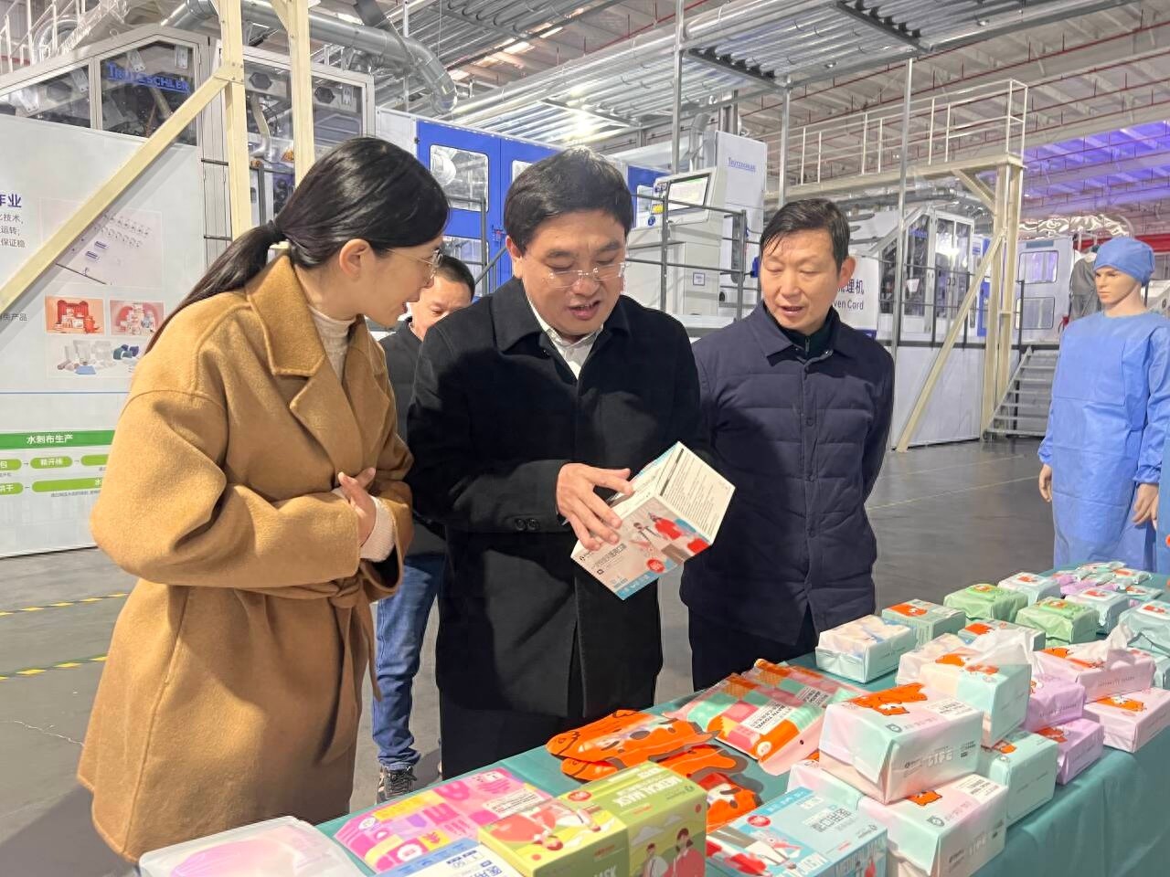 咸宁大健康产业迎来新机遇！张廷副市长如何引领企业突破创新？