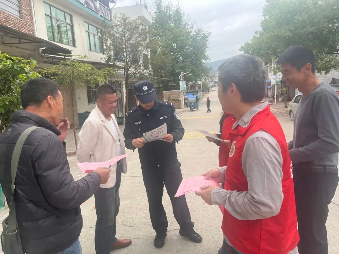 福安警方联合乡政府开展禁毒铲毒行动，毒品零种植零产量目标能否实现？  第3张