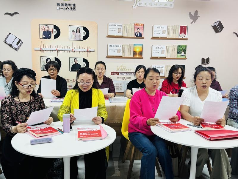 诗歌朗诵+阅读分享，这个社区的读书会为何能吸引25名固定成员？  第3张