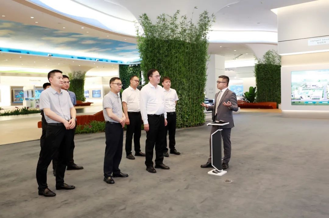 黔南州委书记洪湖鹏率队赴深圳招商，这些企业为何成为重点考察对象？  第2张