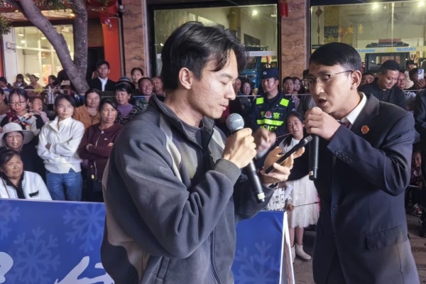 快递理赔竟是骗局？昌宁检察这场反诈情景剧让你看清电诈套路  第2张