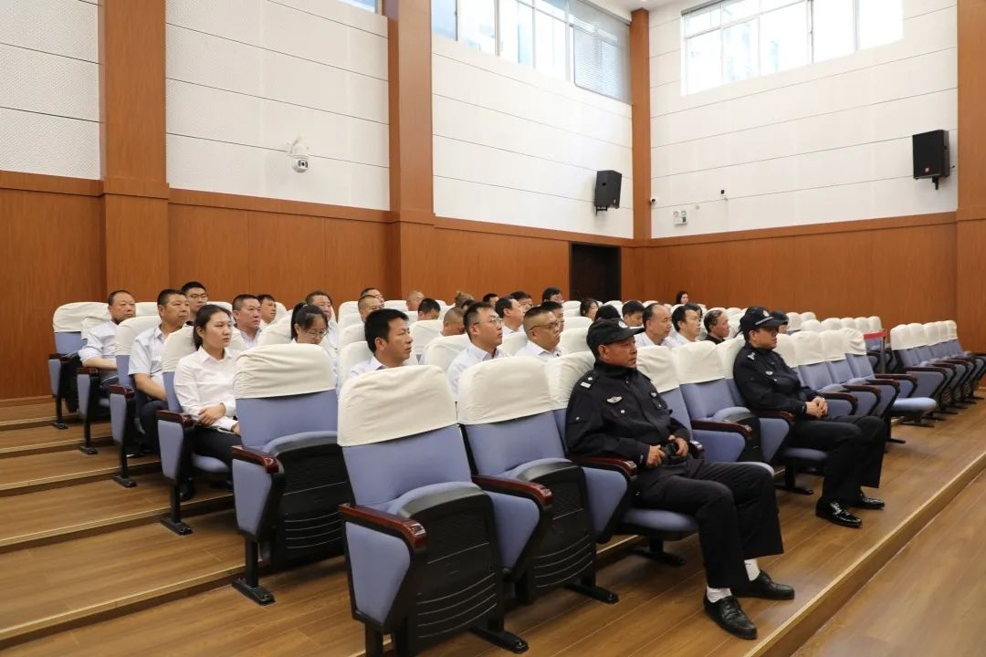 酒后驾车竟酿如此大祸？40余人现场见证庭审震撼瞬间  第2张