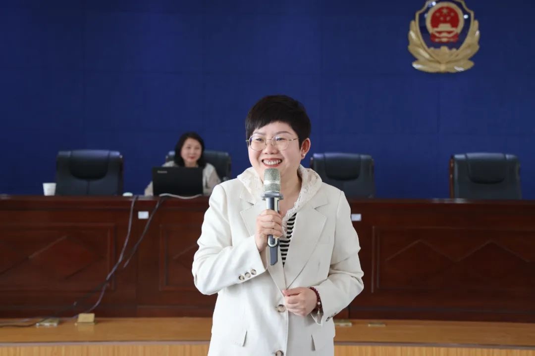 警务人员如何在高强度工作中保持心理健康？这场讲座告诉你答案  第2张
