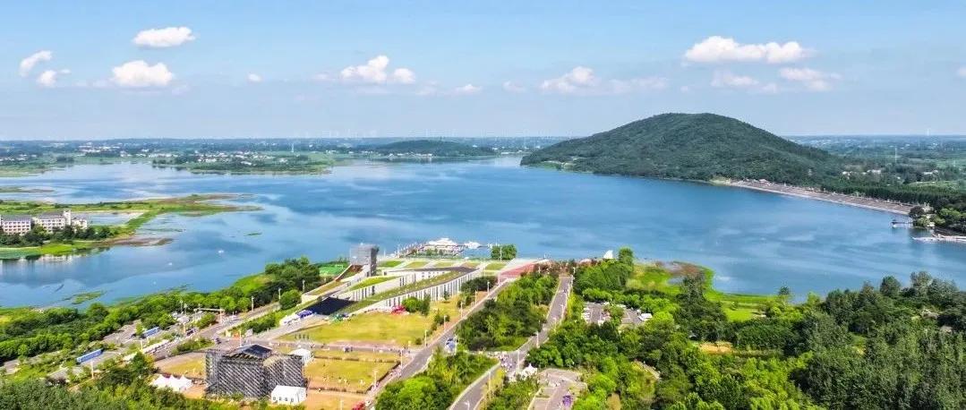 南京金牛湖茉莉花音乐节，为何能让青春的爱与摇滚燃爆初夏？  第3张