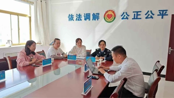 清晨！朝阳司法所工作人员忙碌干啥？辖区法治经纬网咋织就的？  第2张