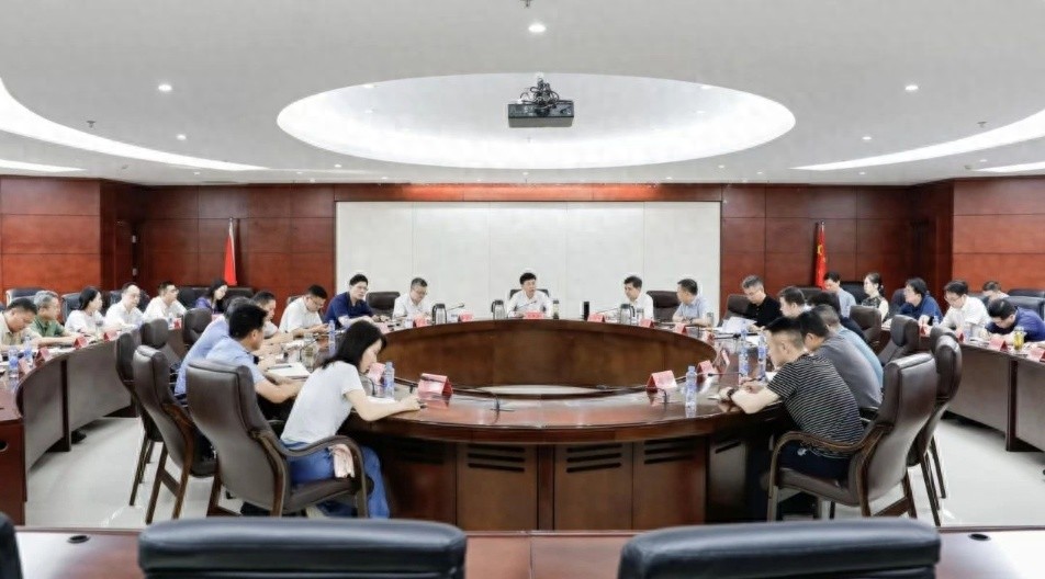 5月21日东湖区道路交通安全整治百日攻坚行动部署会召开！你了解多少？