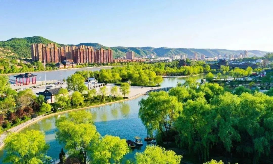 全国生态文明建设示范县崇信，是如何绘就生态与经济共生画卷的？  第2张