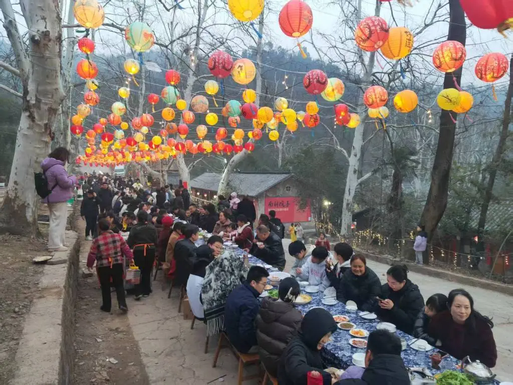 从无人问津到千人共聚！长沙莲花谷如何变身非遗年味盛宴？  第7张
