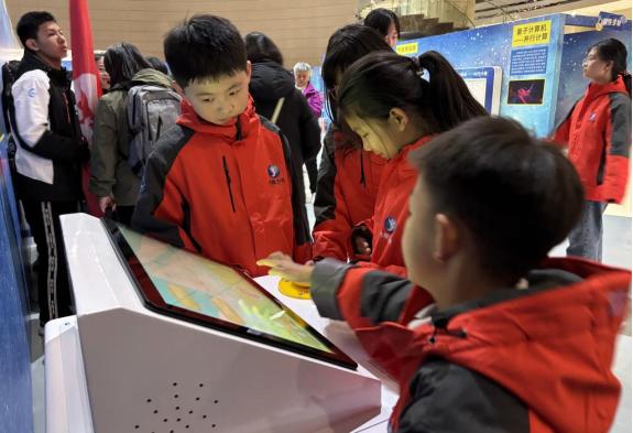 2025年寒假，德州市科技馆如何通过灵蛇献瑞活动激发青少年的科学热情？  第6张