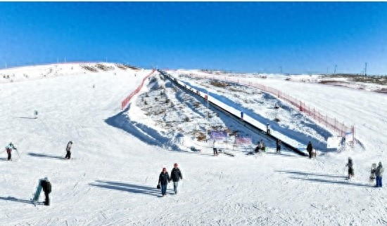 冰雪经济崛起，电力保障如何成为关键？揭秘国网甘肃电力的幕后英雄