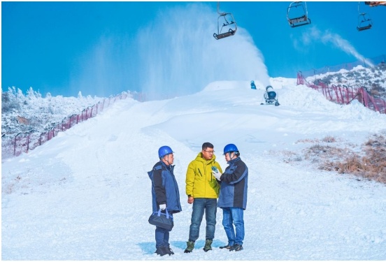 冰雪经济崛起，电力保障如何成为关键？揭秘国网甘肃电力的幕后英雄  第6张