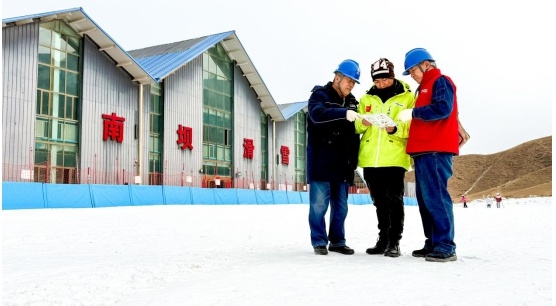 冰雪经济崛起，电力保障如何成为关键？揭秘国网甘肃电力的幕后英雄  第7张