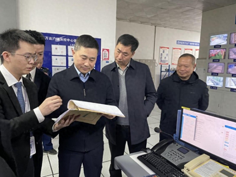 副市长马旭东亲自督导！春节期间市场保供和食品安全如何确保？