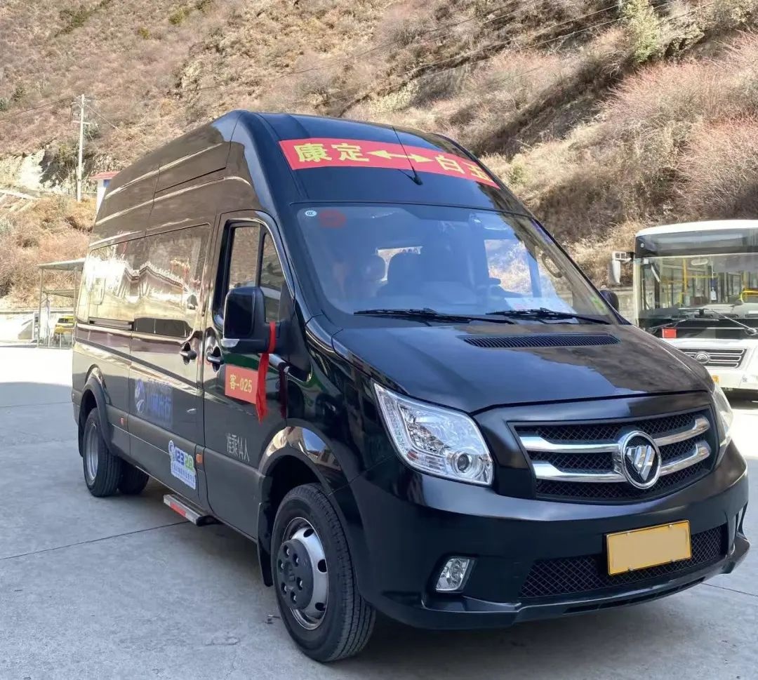 2025年春运冷清背后,代素华为何提前一小时忙碌?揭秘春运背后的温情故事 第2张 2025年春运冷清背后,代素华为何提前一小时忙碌?揭秘春运背后的温情故事 第2张