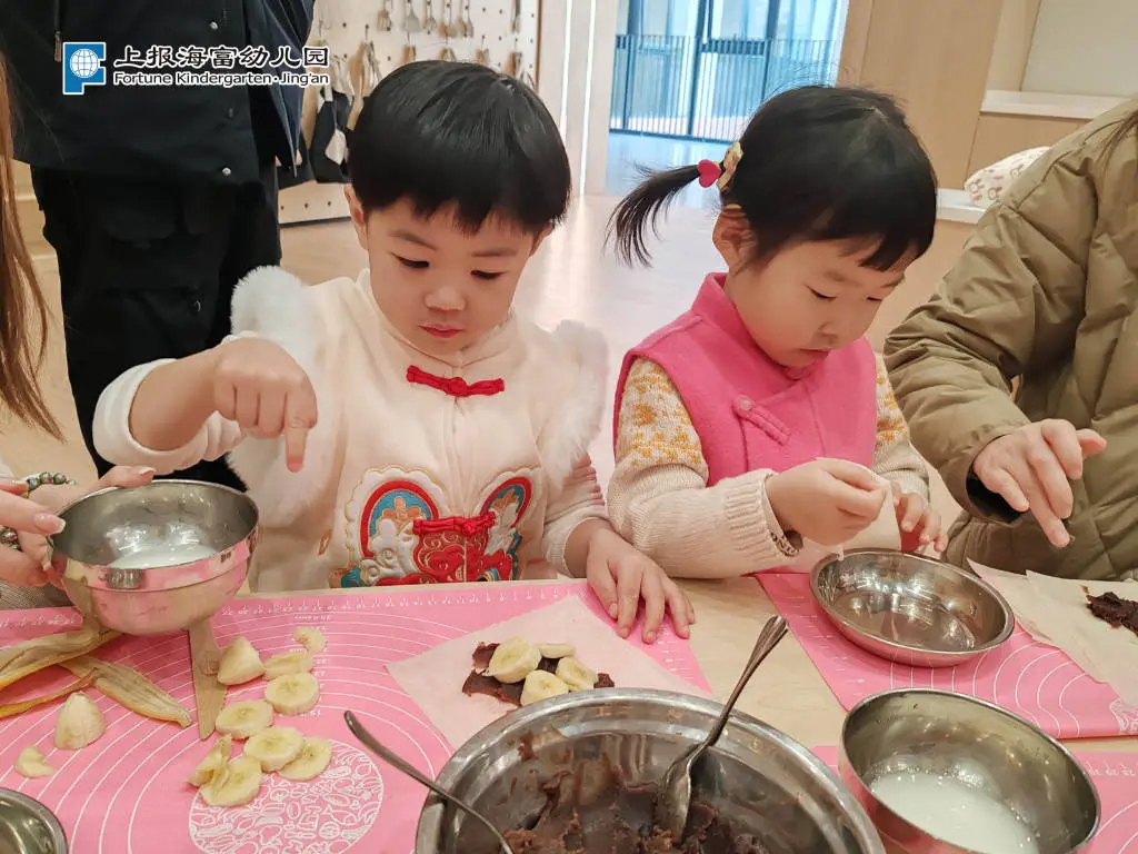 2025年乙巳蛇年春节，上报海富幼儿园如何打造首个世界非遗版春节庆典？  第2张