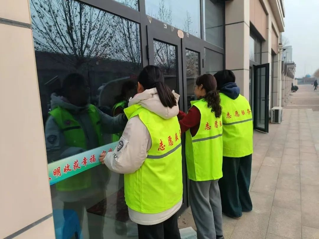 百万大学生进社区，青春与治理的完美邂逅！你准备好加入这场双向奔赴的美好之约了吗？  第13张