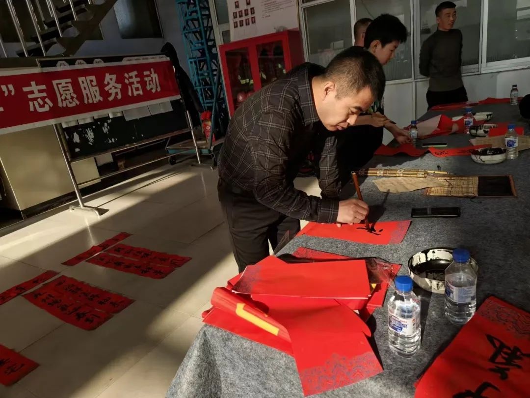 金蛇舞新岁，翰墨迎新春！宁江区文化馆如何用春联点燃浓浓年味？  第4张