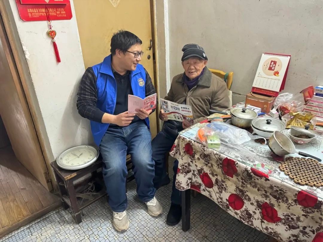 汤珺：从禁毒条线到消防志愿者，她如何成为一月之星？  第4张