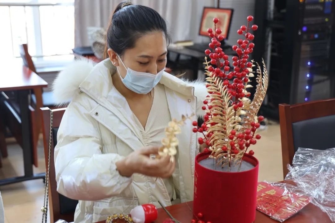 锦绣社区青年汇瑞蛇迎春活动：30余名两企三新青年如何开启新年新程？  第11张