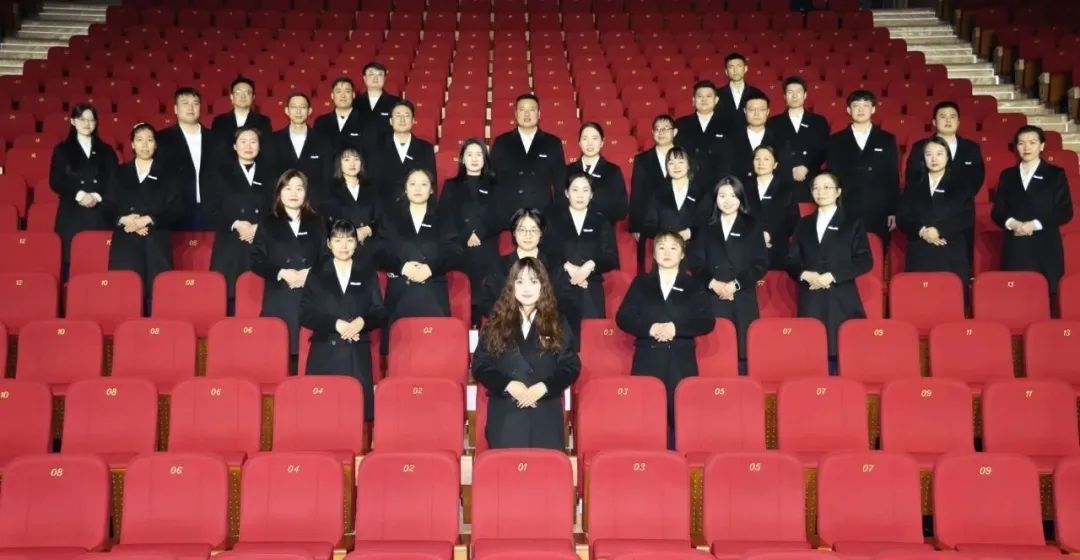 永州国际文化艺术中心2024年总结大会:艺术为民,文化共享的辉煌成就 第9张 永州国际文化艺术中心2024年总结大会:艺术为民,文化共享的辉煌成就 第9张