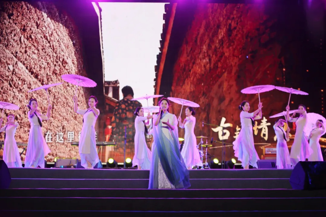 西昌市教体系统职工新年音乐晚会震撼上演，1000+现场观众，3万+在线观看，你错过了吗？  第9张