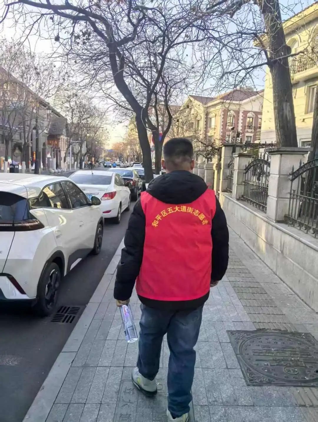 春节将至，和平区如何打造文明养犬新环境？五大道街的居民们准备好了吗  第3张