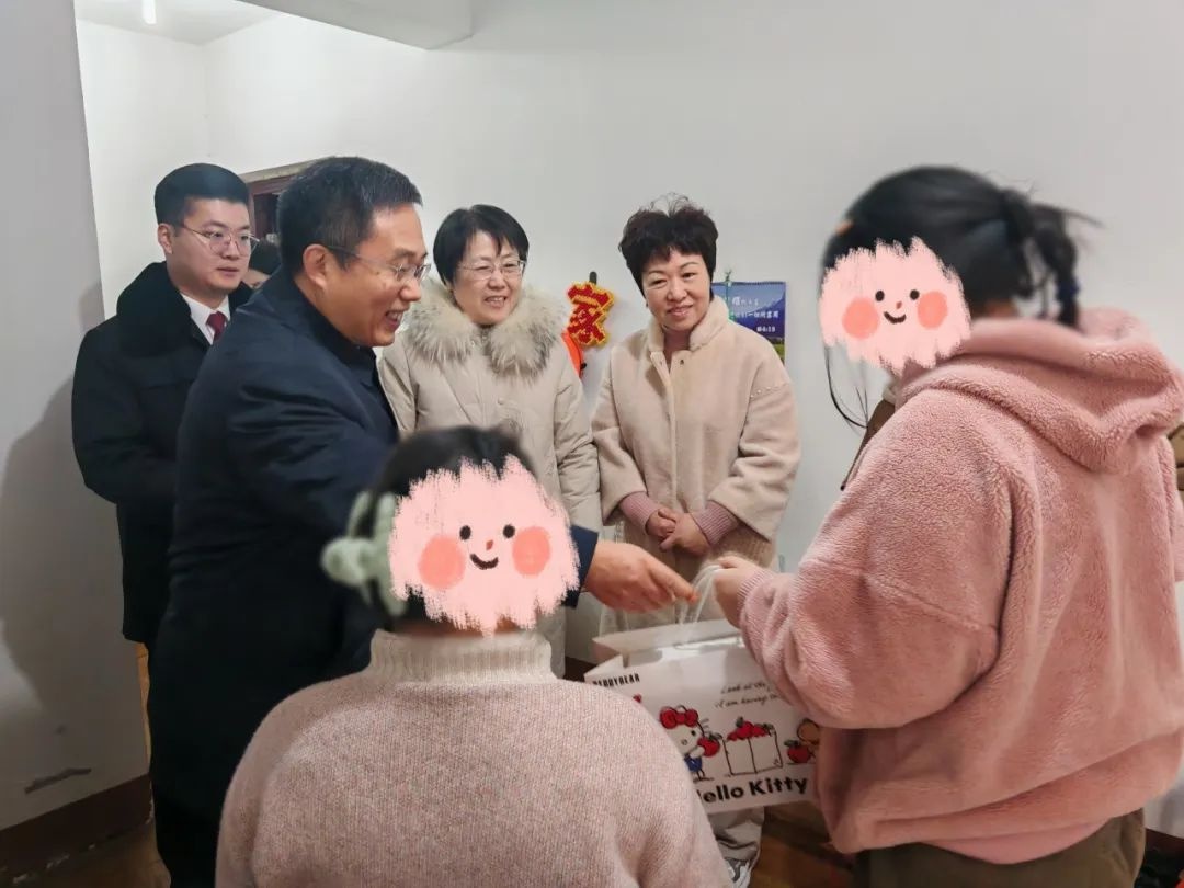 兖州区检察院老尚工作室携手妇联，冬日送温暖！5名困难妇女儿童的生活将如何改变？  第3张