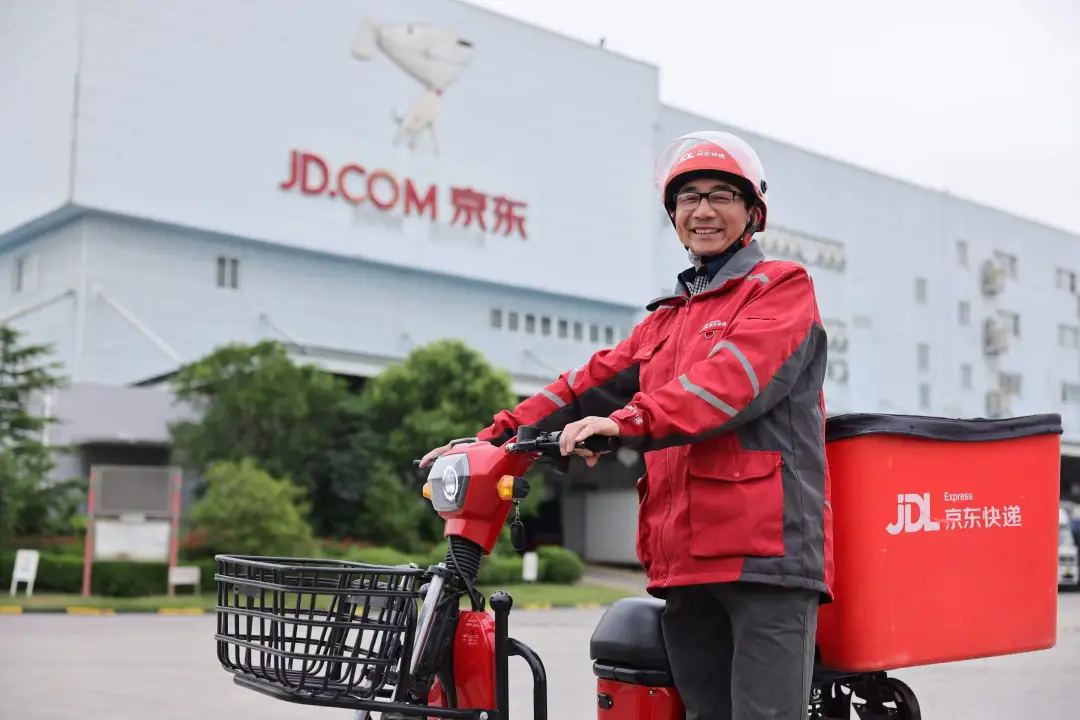 从90年代到2024年，中国快递如何从零到1500亿件？揭秘背后的惊人发展史  第2张