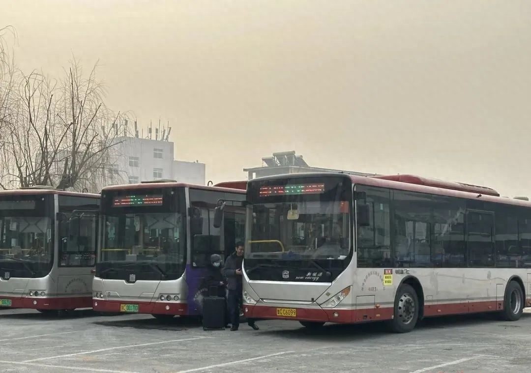 淄博公交北广场站正式启用！你知道它将如何改变你的出行方式吗？  第1张