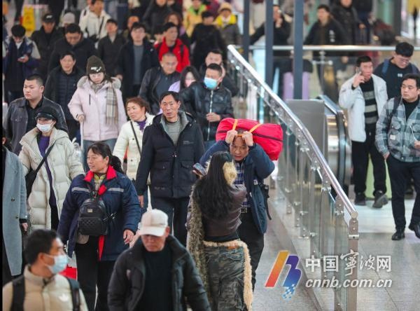 宁波春运刷新历史纪录！铁路单日最高客运量达21.8万人次，你贡献了多少？  第2张