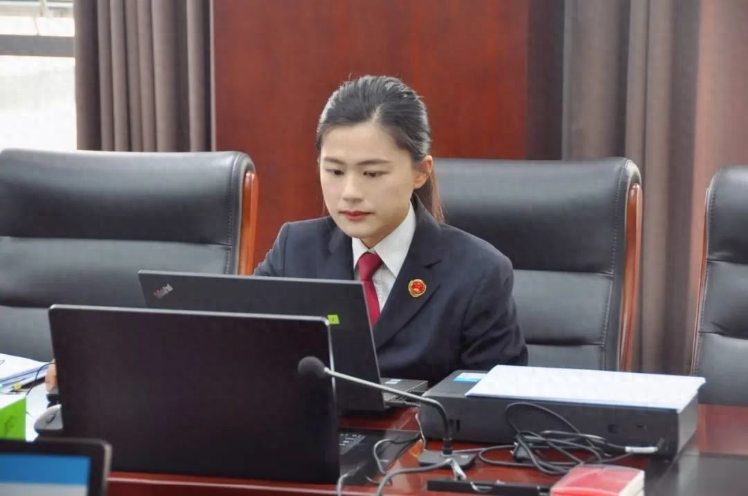 他们是如何在2024年全市检察机关民事检察业务竞赛中脱颖而出的？揭秘章瑜、何文斌的成功之路  第1张