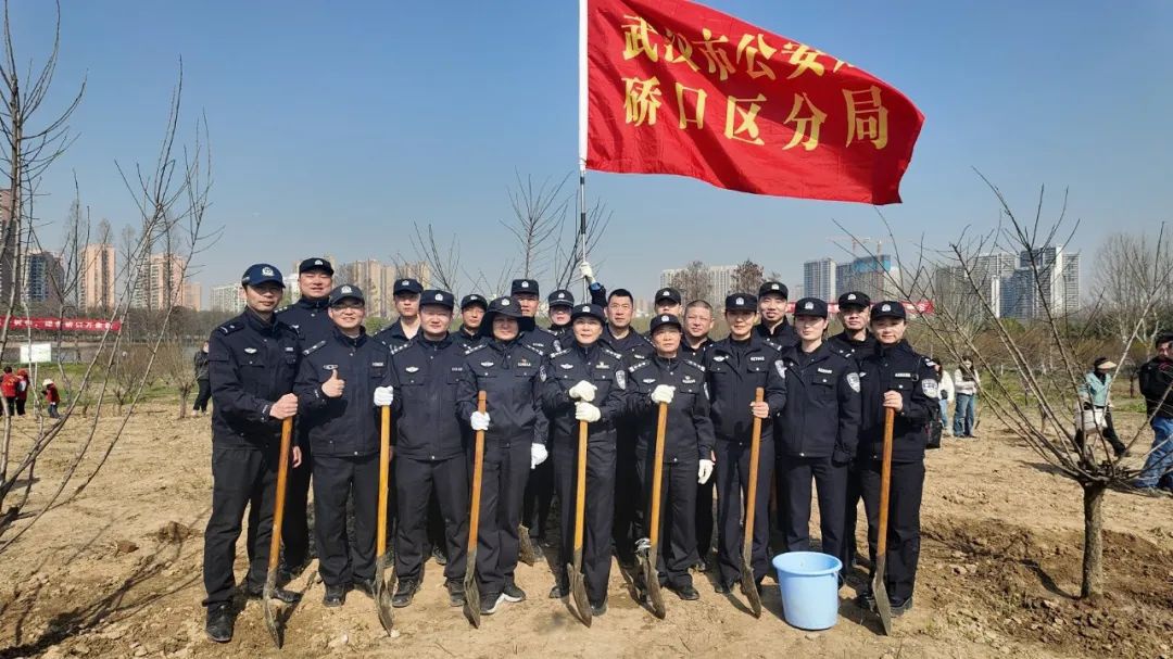 硚口区600余人共植170株树苗，大武汉新绿的背后有何故事？  第5张