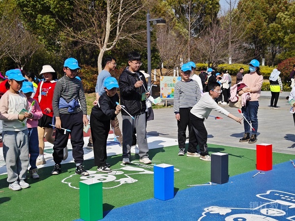 垃圾分类还能这么有趣？2025年镇江市亲子游园会揭秘环保新玩法  第2张