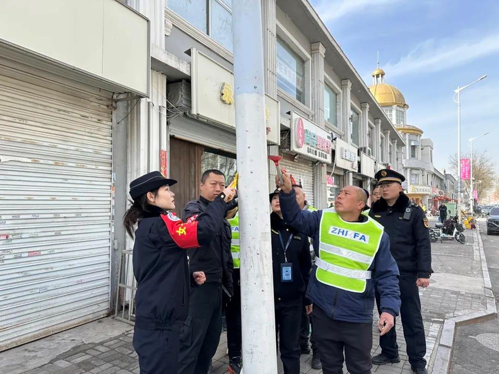 城管执法体验日：商户志愿者如何零距离感受城市管理的艰辛与重要？  第2张