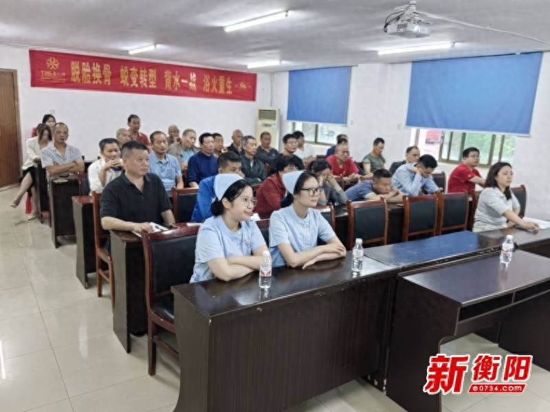 突发工伤怎么办？南华医院专家教你救命绝技