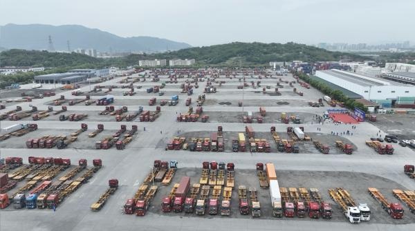 浙江首批电动集卡超充站开工！30分钟充电能跑200公里，物流绿色转型迎来重大突破？  第2张