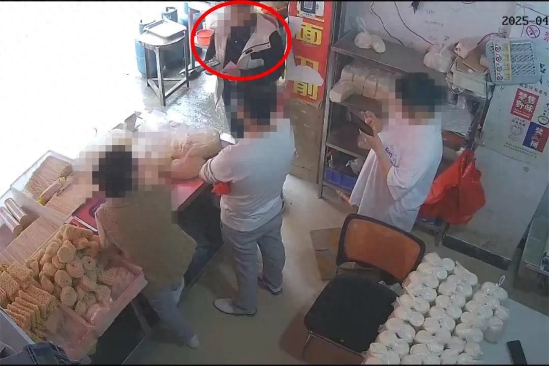 重点工程采购经理竟是诈骗犯？商户数千元现金被骗