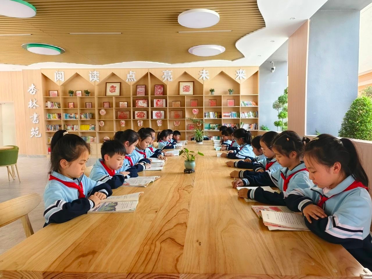 世界读书日掀起全民阅读热潮！你准备好加入这场文化盛宴了吗？  第4张
