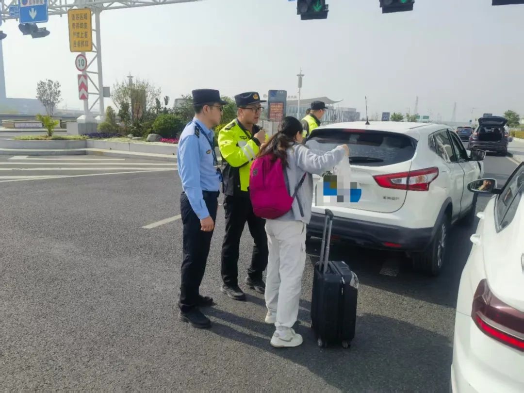 淮安严打黑车乱象！你的出行安全有保障了吗？  第2张