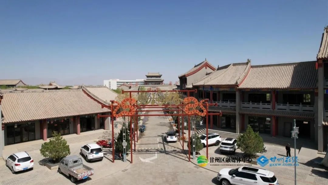 甘州府城五一焕新颜！万株花卉打造网红打卡点，你准备好来打卡了吗？  第3张