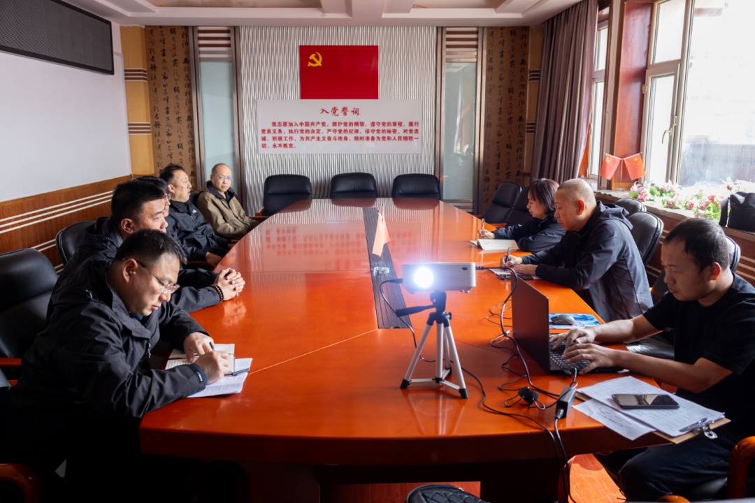 G331白山段地质灾害隐患大排查！449.3公里全线拉网式巡查，你的出行安全有保障了吗？  第3张