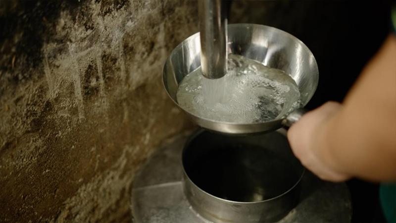揭秘！南国第一酱酒如何炼成？武陵酒厂黄金轮次酒震撼现场曝光  第3张