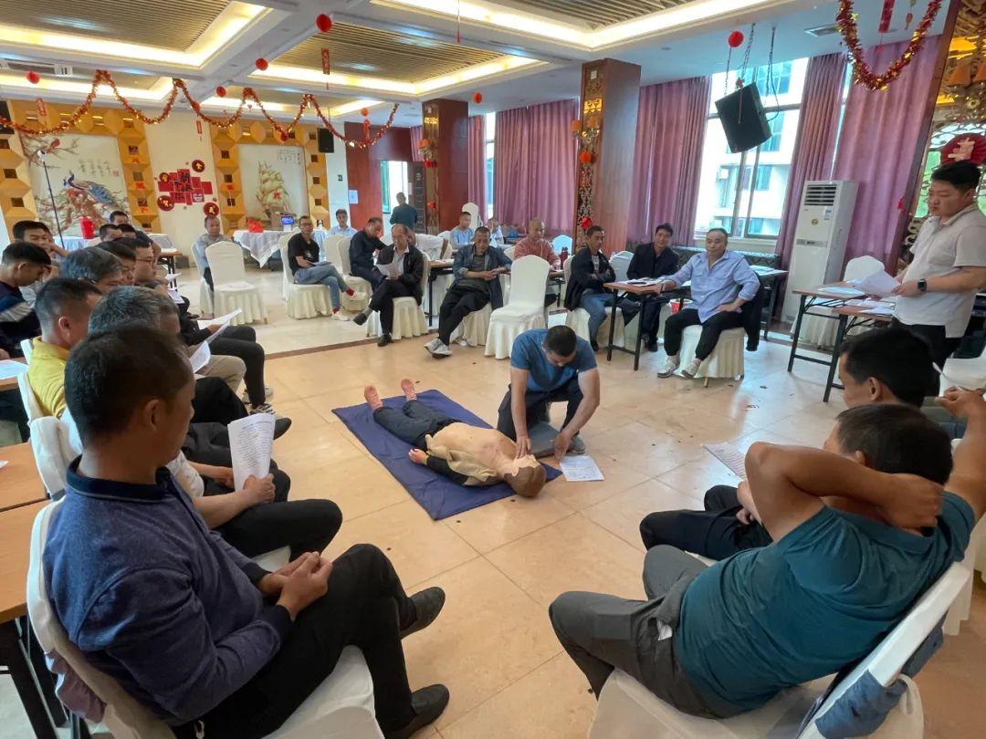 40名电焊工速成取证！全南应急管理局送教上门，安全培训还能这么方便？  第2张