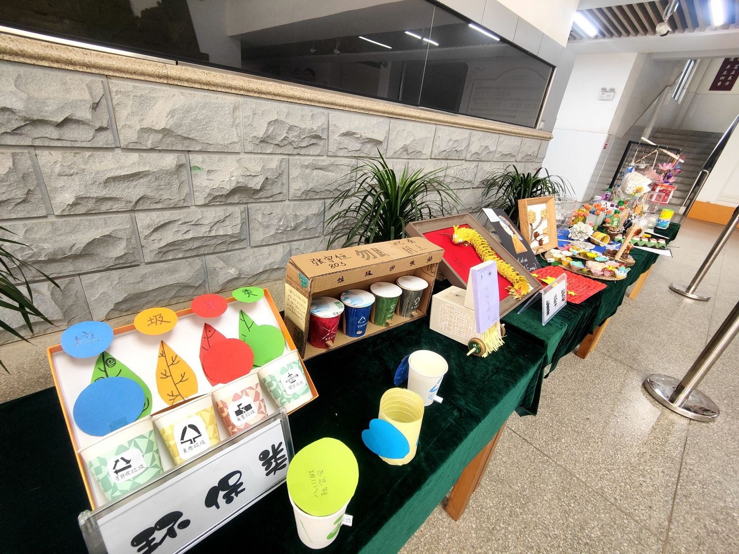 废品变火箭？！合肥38中学生的环保创意惊艳全校  第3张